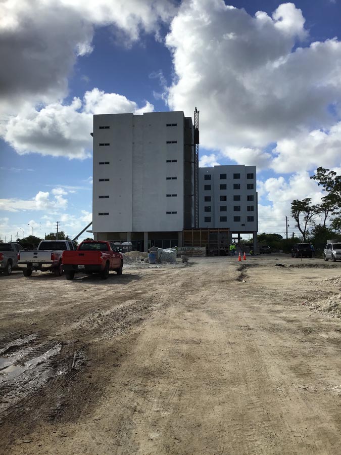 Silver Creek in Miami / Royal America Construction